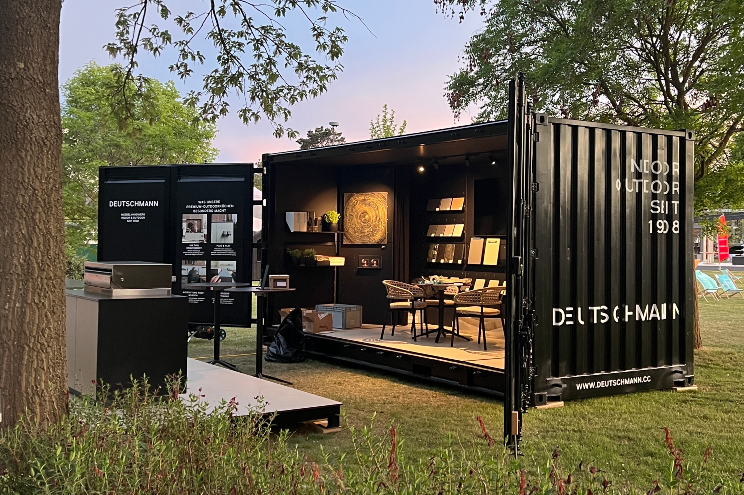 Container von Deutschmann mit Innenbeleuchtung